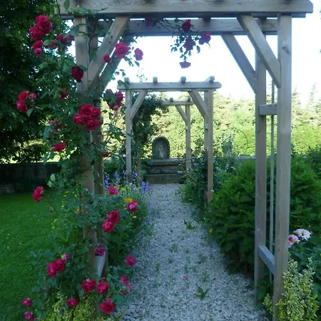 Bed & Breakfast La Croisee Des Fleurs Lapte