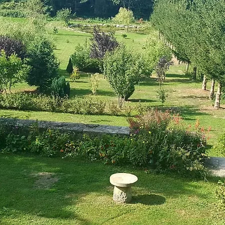 La Croisee Des Fleurs Lapte